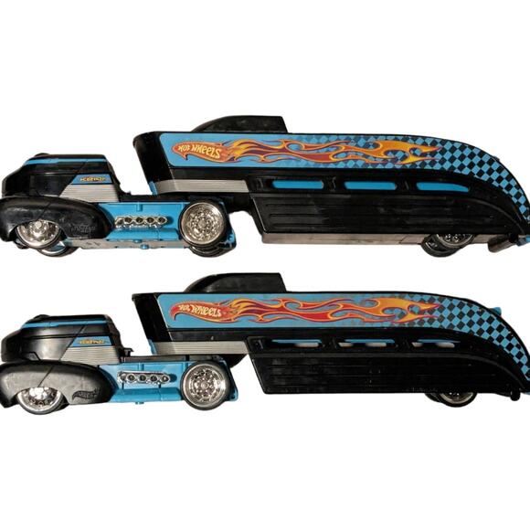 Set of 2 Mattel 2002 Hot Wheels Car Carrier Vehicle Semi Truck FCO21472 Vintage - Picture 5 of 5